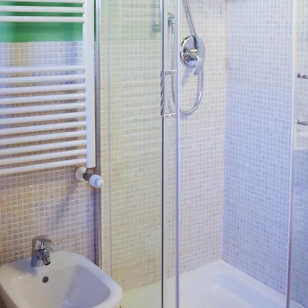 Panzió Residenza Toscanini 3*