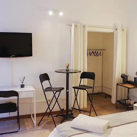 Residenza Toscanini Panzió 3*